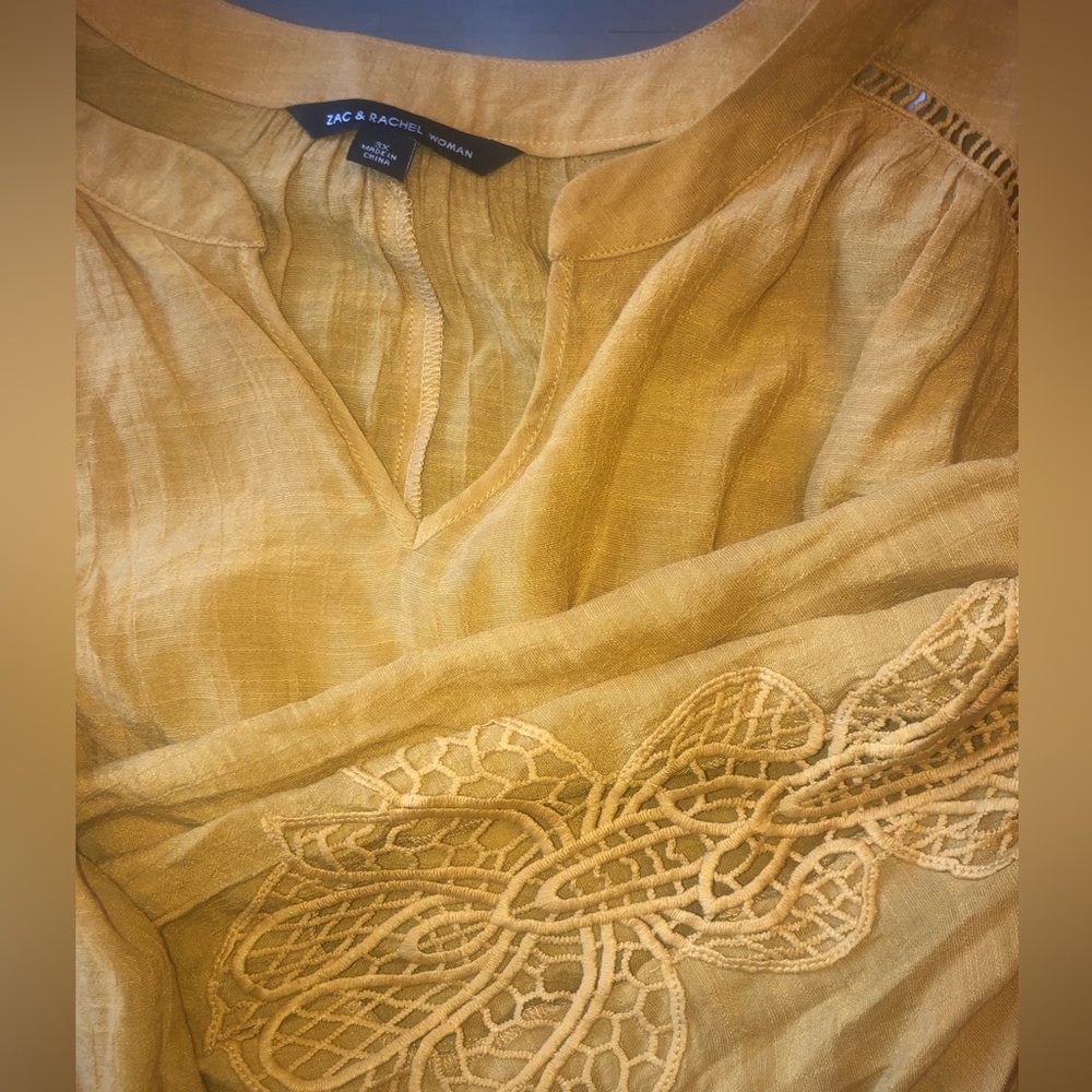 NWOT Women’s Size 3X Zac and Rachel Top